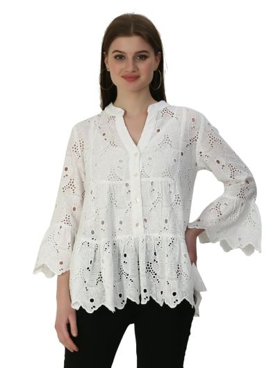 Blouse in white with eyelet embroidery f ...