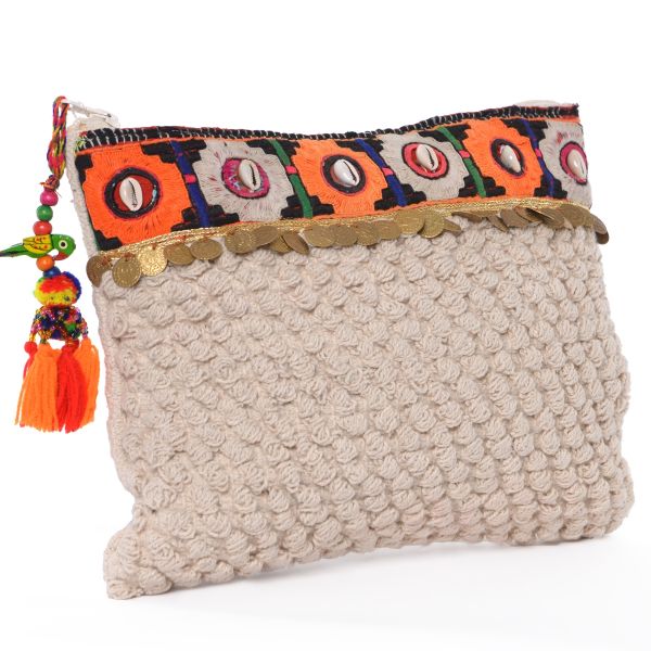 Clutch bag made of cotton with playful details